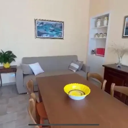 Casa Daniela 公寓 卡斯塔涅托卡尔杜奇